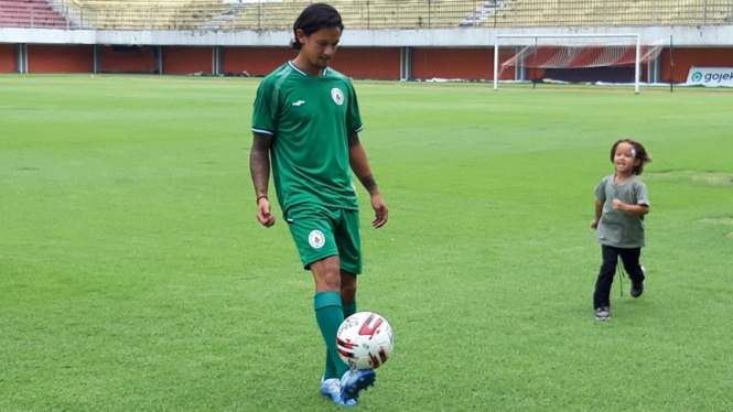 Striker PSS Sleman, Irfan Bachdim