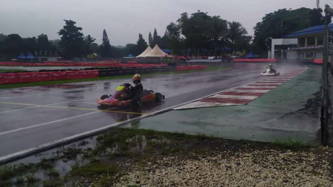 Suasana latihan Asian Karting Open Championship (AKOC)