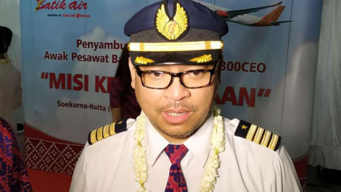 Pilot Batik Air Destyo Usodo yang menerbangkan pesawat menjemput WNI di Wuhan.