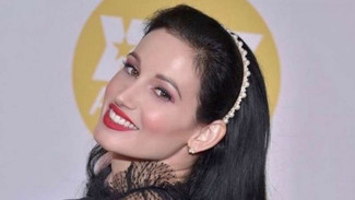 Eks Model Playboy Amie Harwick Meninggal Usai Jatuh dari Balkon
