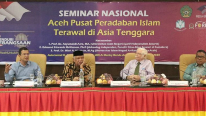 Seminar nasional Aceh pusat peradaban Islam 