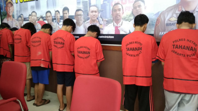 Pelaku kasus pembunuhan terhadap pedagang pecel lele, di Polres Metro Jakarta Pusat