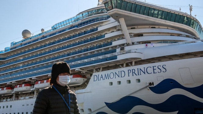 Diamond Princess berlabuh di Yokohama sejak 4 Februari. - Getty Images