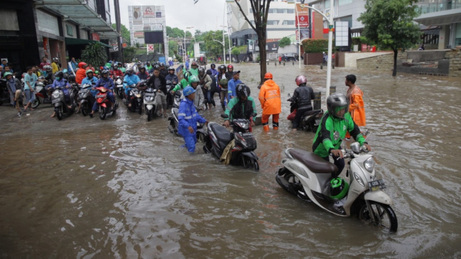 Banjir Terjadi di Beberapa Wilayah Jakarta.