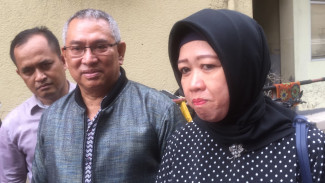 Pertemuan Haru Vitalia Sesha dan Keluarga di Polres Jakbar
