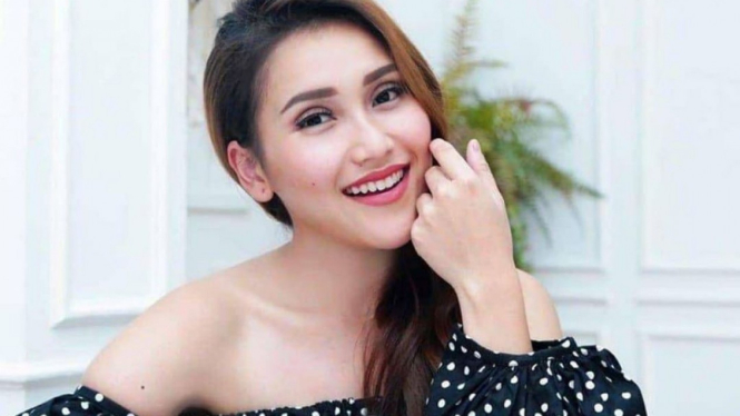 Netizen Soroti Cara Promosi Ayu Ting Ting, Bandingkan dengan Tarif Endorsenya yang Bocor