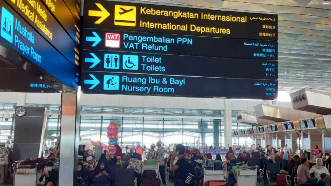 Suasana di Bandara Soekarno-Hatta, Tangerang, Senin, 2 Maret 2020.