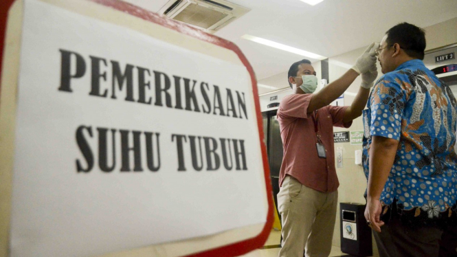 Pemeriksaan Suhu Tubuh Cegah Penyebaran Corona