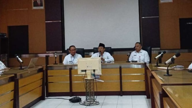 Wali Kota Malang, Sutiaji dan tim medis RSSA Kota Malang, menggelar konferensi pers, Rabu (4/3/2020).