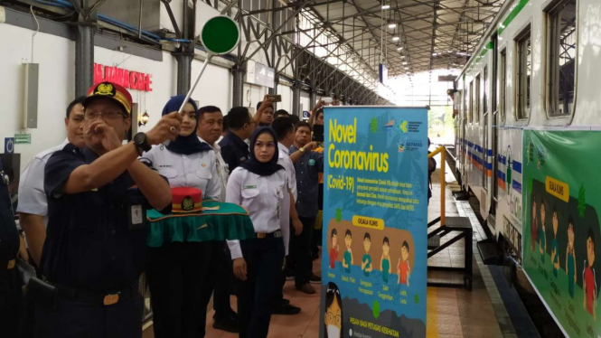Pelepasan Kereta Kesehatan atau Rail Clinic oleh PT KAI Daop IV Semarang (VIVAnews/Dwi Royanto)