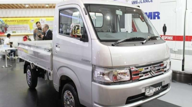 Suzuki Carry es una camioneta de lujo