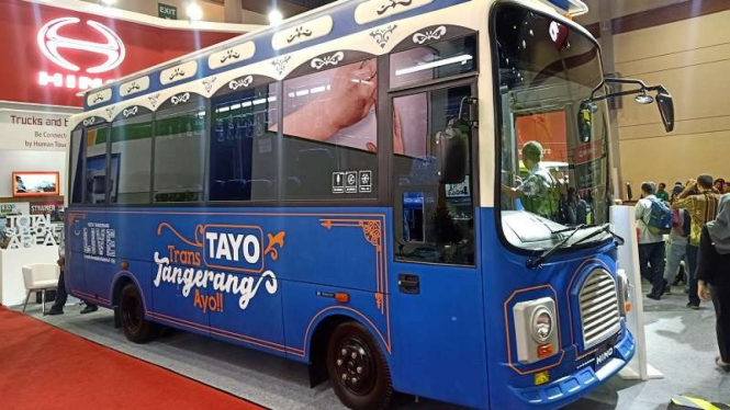 Bus Tayo, Transportasi Tangerang Ayo.