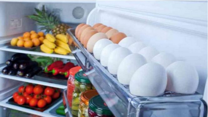 Bahaya Jangan Simpan Telur di Dalam  Kulkas  