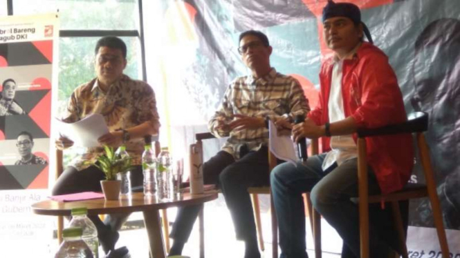 Ahmad Riza Patria (kiri) saat berdiskusi di Jakarta, Jumat, 6 Maret 2020.