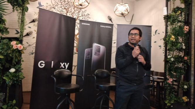 MX Product Marketing Manager Samsung Electronics Indonesia Taufiq Furqan.