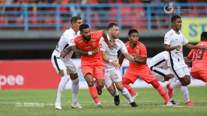 Borneo FC vs Persipura Jayapura