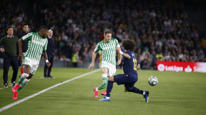 Duel Real Betis vs Real Madrid di LaLiga 2019/20.