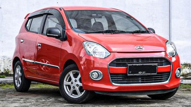 Mobil bekas Daihatsu Ayla