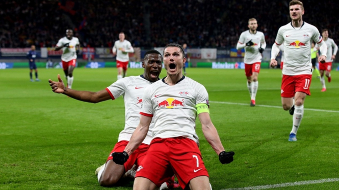 RB Leipzig merayakan gol ke gawang Tottenham Hotspur