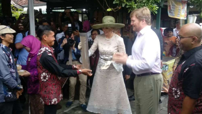 Raja dan Ratu Belanda di Kampung Cyber Yogyakarta.