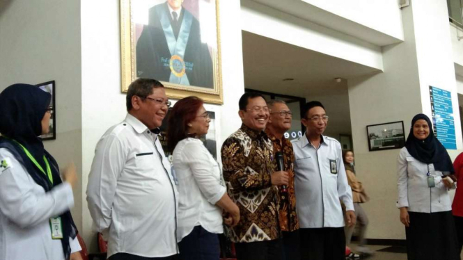 Menteri Kesehatan Terawan Agus Putranto di RS Persahabatan