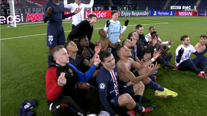 Aksi nyeleneh pemain PSG sindir gaya Erling Haaland