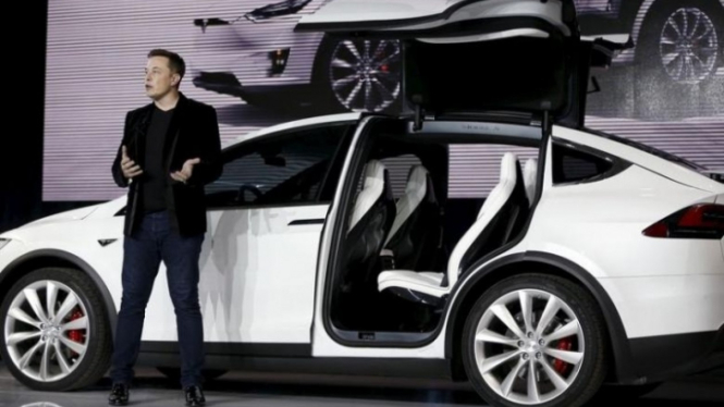Bos Tesla, Elon Musk. (FOTO: Reuters/Stephen Lam)