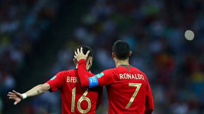 Bruno Fernandes dan Cristiano Ronaldo