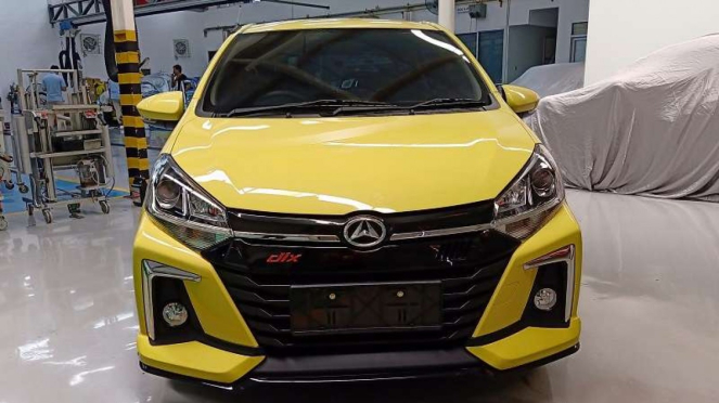 Daihatsu luncurkan Ayla baru dengan tampilan yang berbeda dari versi sebelumnya.