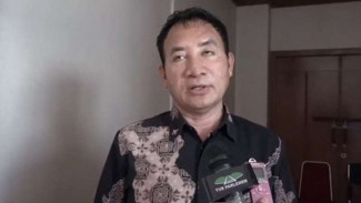 Anggota DPR RI Meninggal Dunia PDP Corona Usai Bagikan Masker