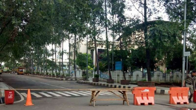 Penutupan akses masuk ke wilayah Kota Tangerang.