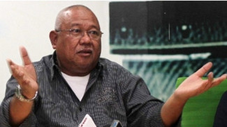 Eks Manajer Timnas Indonesia Andi Darussalam Tabusalla Meninggal Dunia