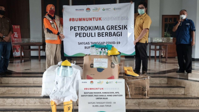 Bantuan dari Kementerian BUMN untuk Petani di tengah wabah Covid-19.