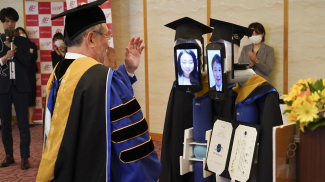 Wisuda virtual di Jepang.