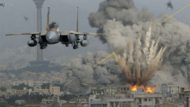 VIVA Militer: Serangan jet tempur Angkatan Udara Israel (IAF) di Suriah