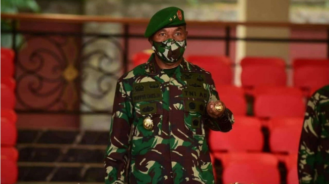 VIVA Militer: Letjen Joppye Onesimus Wayangkau