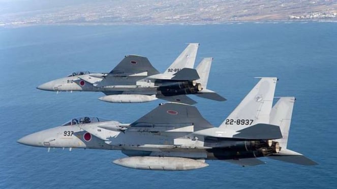 Weeva militar: avión de combate japonés, Mitsubishi F 15 / DJ Eagle