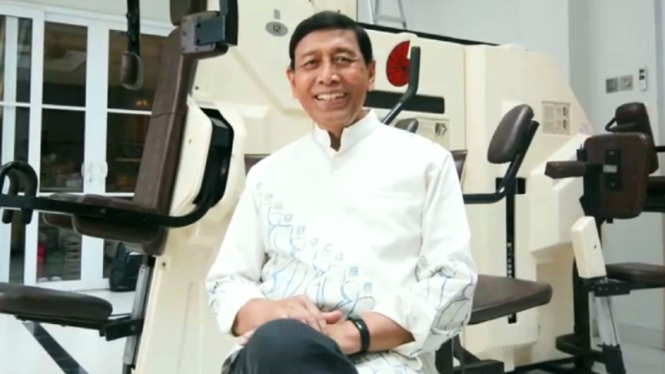 Aksi Wiranto dalam video klip lagu 