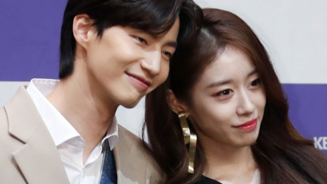 Song Jae Rim dan Jiyeon T-ARA.