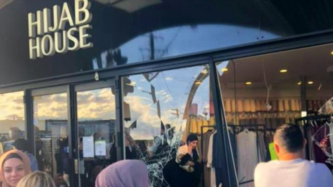 Insiden penabrakan toko hijab di Sydney, Australia.