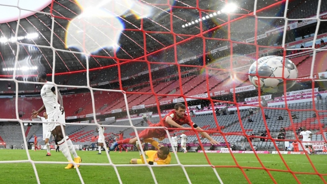 Pertandingan Bayern Munich vs Eintracht Frankfurt