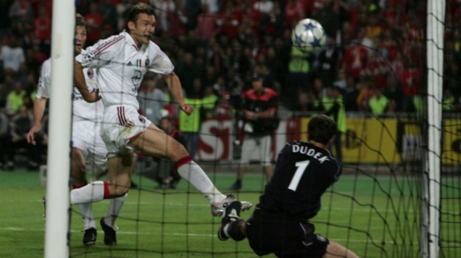 Penyelamatan fantastis Jerzy Dudek di final Liga Champions 2005
