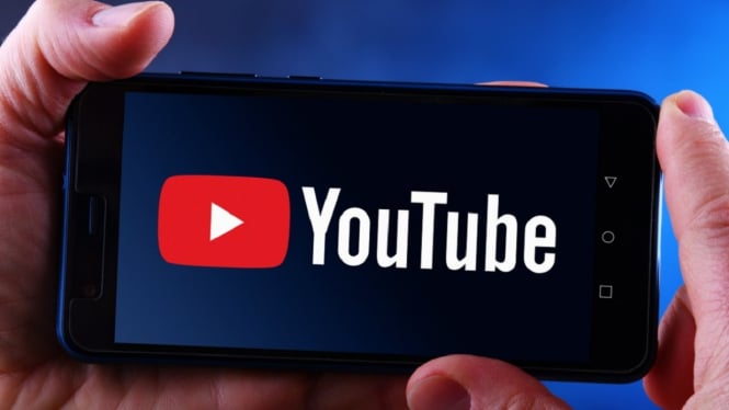 Logo YouTube di ponsel.
