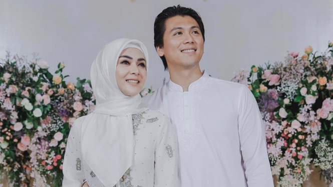 Syahrini Mengaku Sempat Ingin Damaikan Reino Barack dan Luna Maya