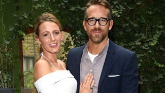 Ryan Reynolds Sambut Anak Keempat, Blake Lively Langsung Pamer Perut Langsing
