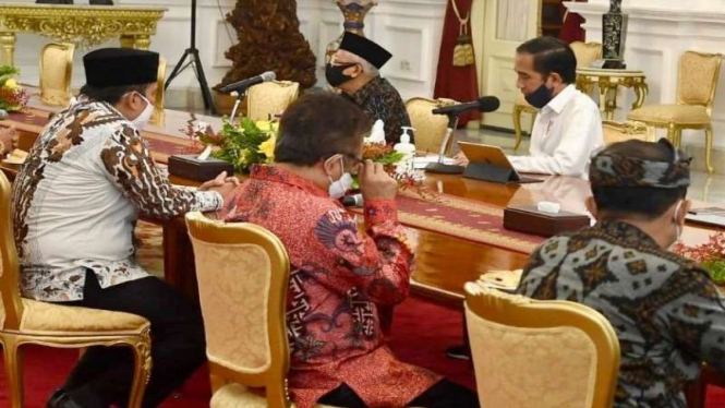 Presiden Jokowi bahas COVID-19 bersama tokoh lintas agama