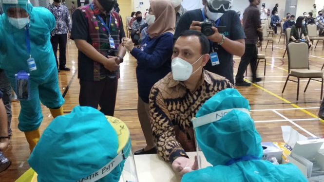 Ketua KPK ikut rapid test.