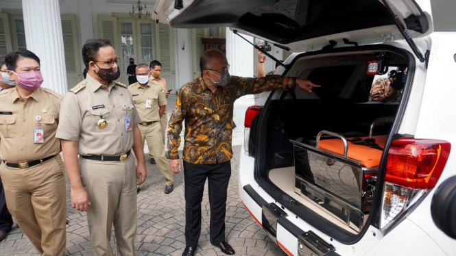 Toyota Indonesia sumbang Kijang Innova ke Pemprov DKI