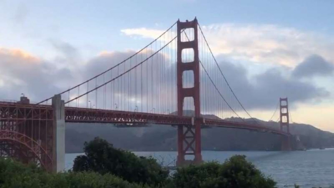 Jembatan Golden Gate, AS. 