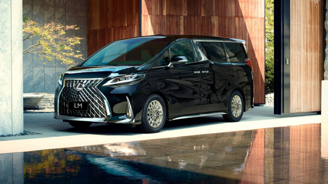 Mobil Lexus kembaran Toyota Alphard mulai dipasarkan di Indonesia